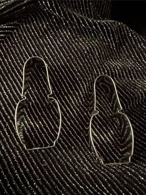 New Ann Clark Nailpolish stainless steel cookie cutter set of two